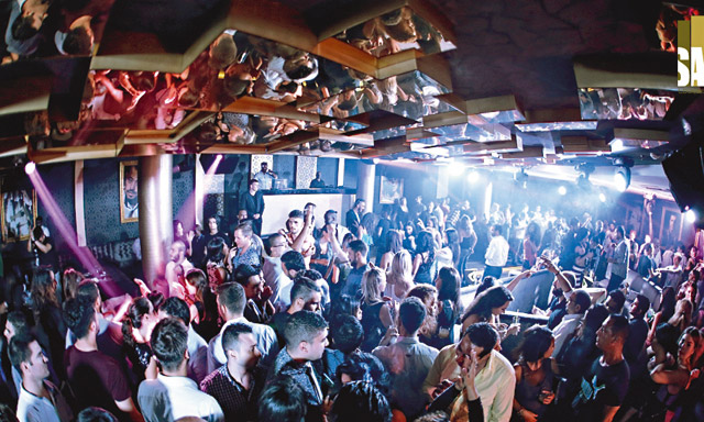 Yakhout Club seating plan